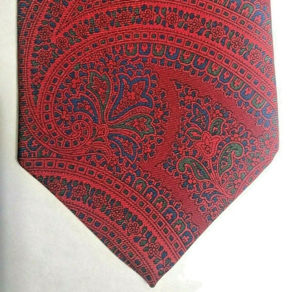Paul Stuart Red & Blue Paisley Mens Silk Necktie